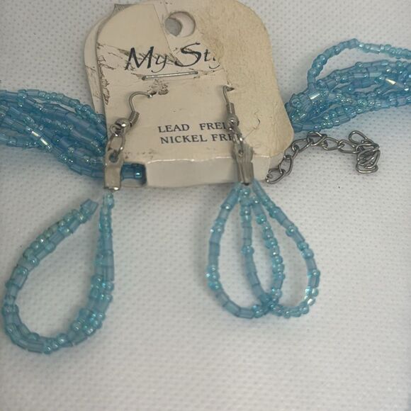 Blue Beaded Necklace and Earring Set - Picture 2 of 3